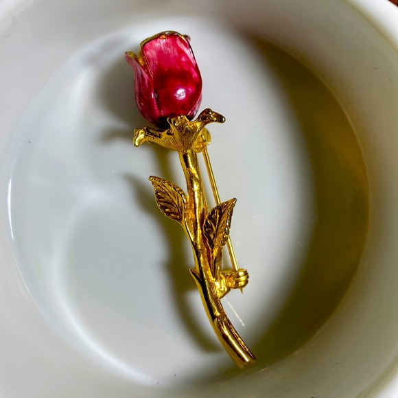 COPY - ☘️Tancer signed rose pin. Beautiful color. Very good condition - Picture 1 of 8